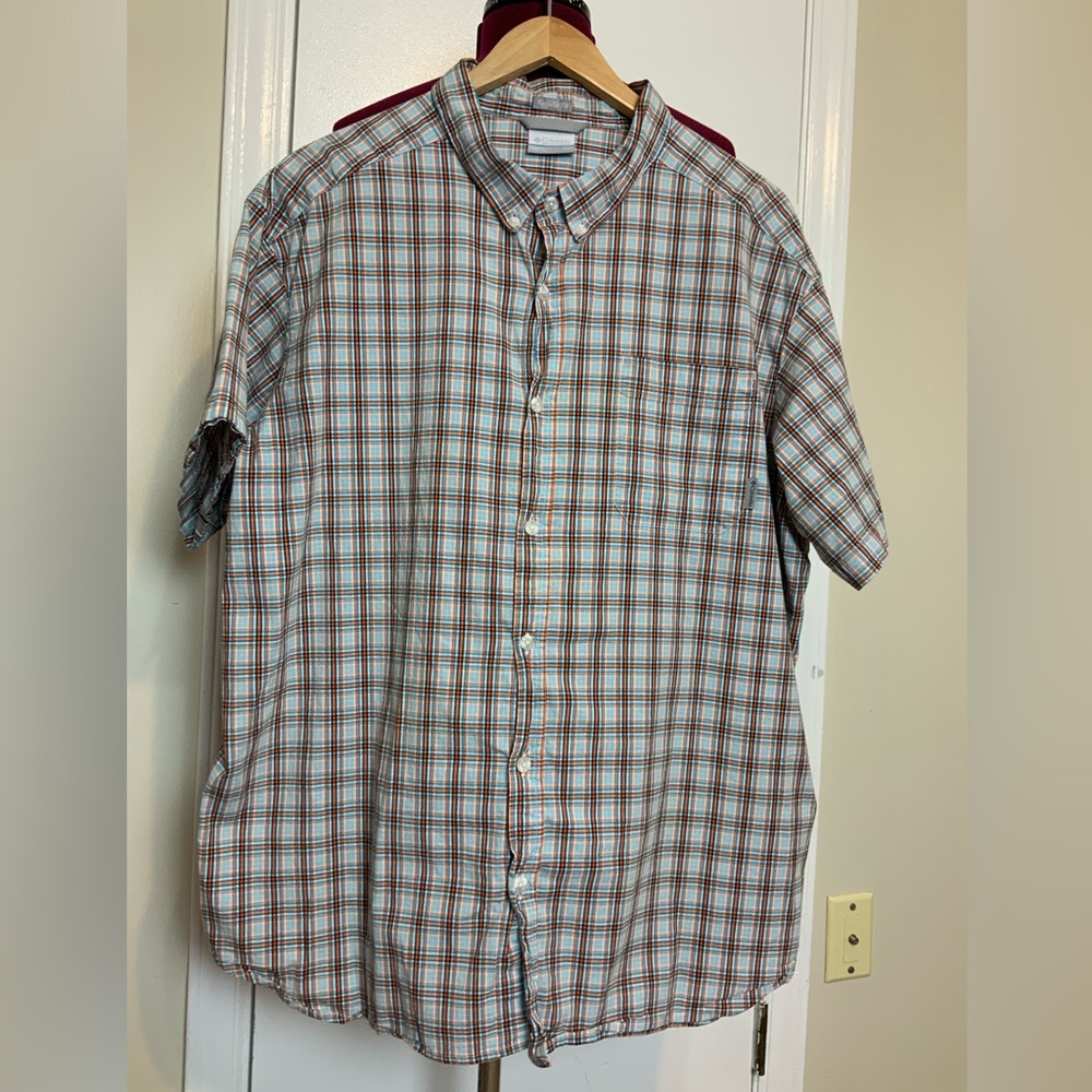 Like New Columbia  Sportswear  Plaid Regular Fit Button Up Short Sleeves Shirt …